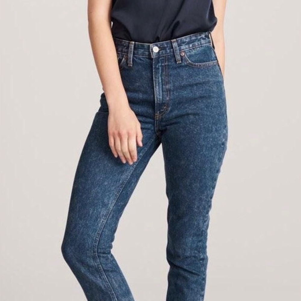 Abercrombie & Fitch Annie High Rise Girlfriend Jean Dark Blue Wash sz 26/2r